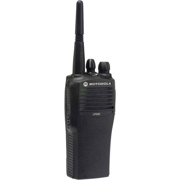 Портативная радиостанция MOTOROLA CP040 (136-162 МГц), 4кан., 1-5Вт